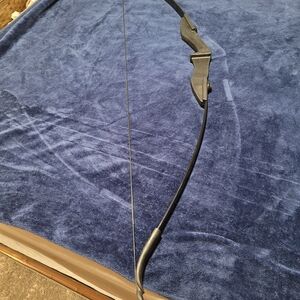 Black Recurve Bow